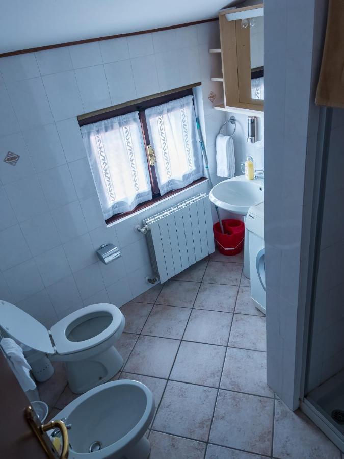 El Rocol Aparthotel Vezza d'Oglio Bagian luar foto