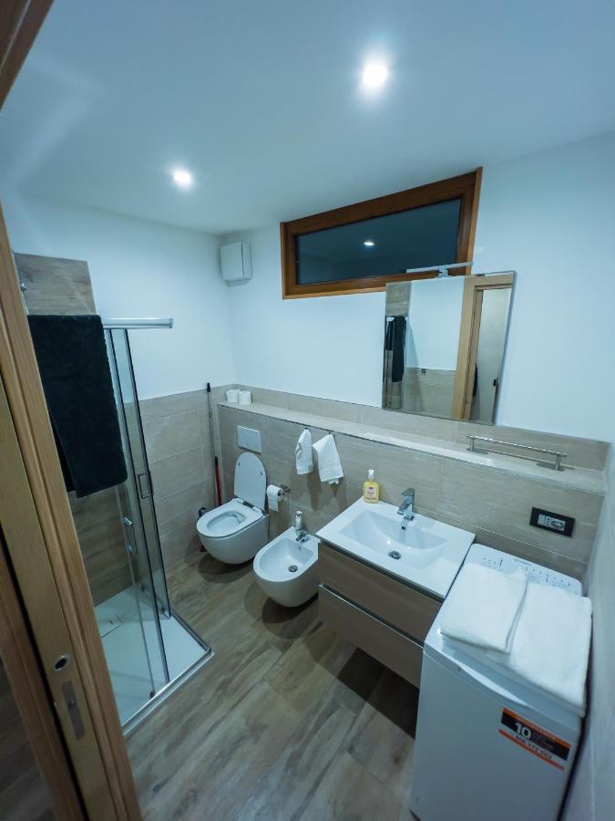 El Rocol Aparthotel Vezza d'Oglio Bagian luar foto